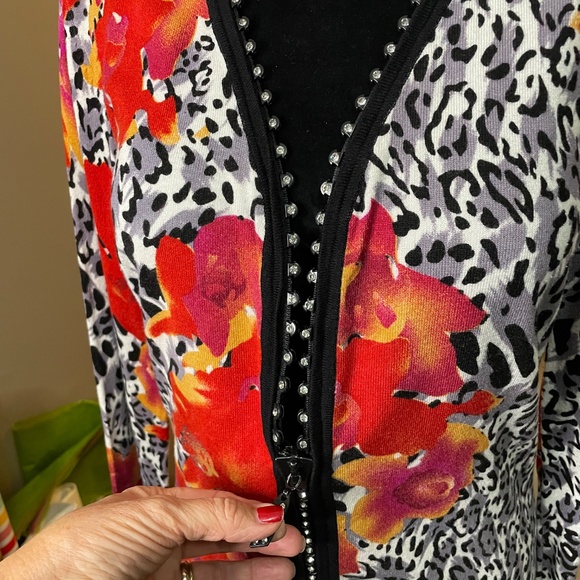 Beautiful, Rhinestone zipper, Luxurious Sweater, XL - Picture 4 of 7